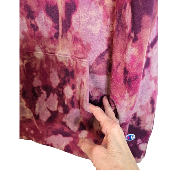 Champion Womens Sweatshirt Kangaroo Pockets Burgundy Multicolor Tie Dye Large - Picture 6 of 16